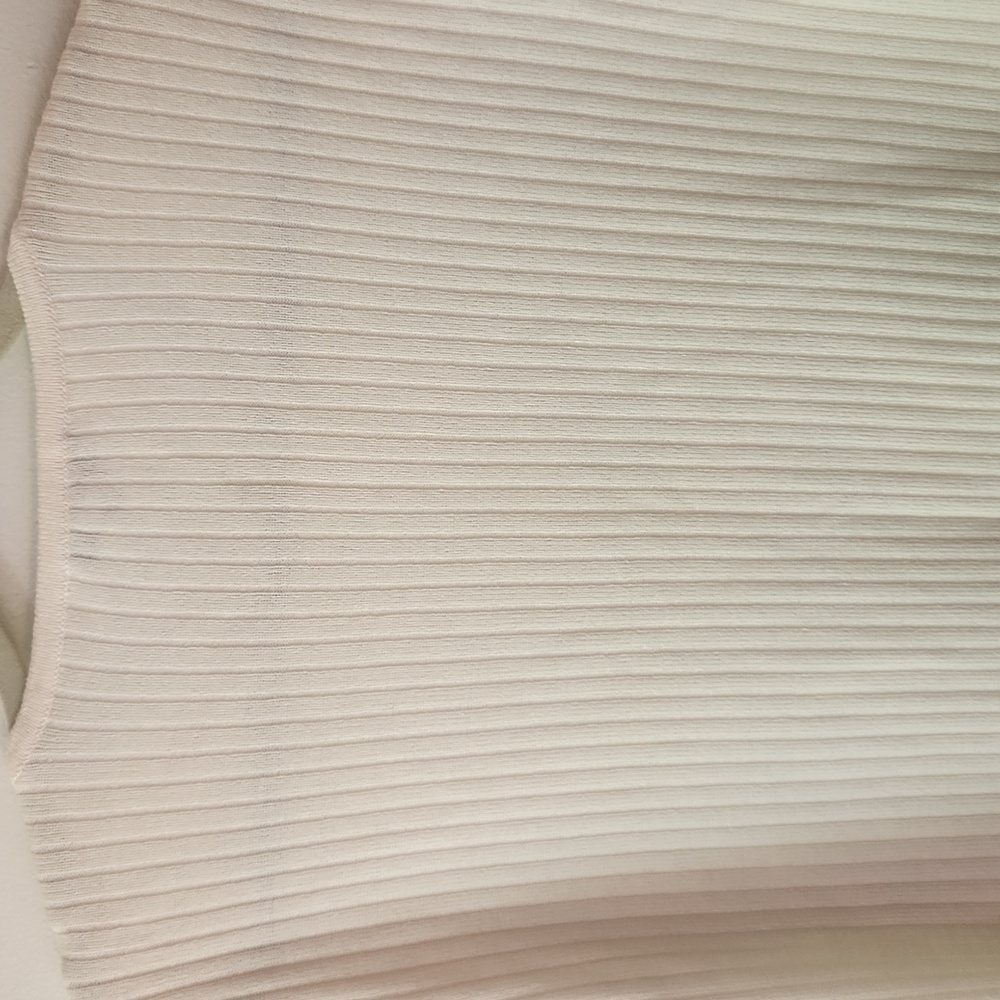 St. John Large Top Santana Knit Cream Ribbed Short Sleeve Office Minimal Capsule - Picture 7 of 10